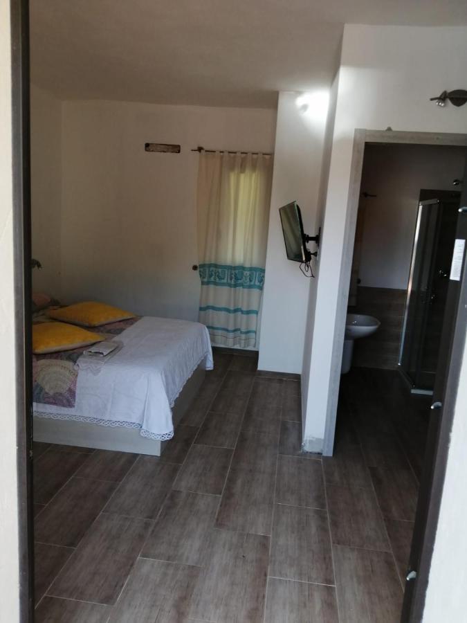 Elia'S House Bed & Breakfast Padru Exterior photo